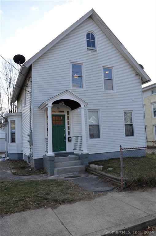 18 Coit St  