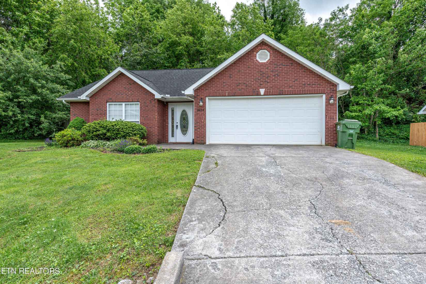 1024 Willow Crk Cir  