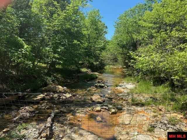 588 DEER CHASE Rd  