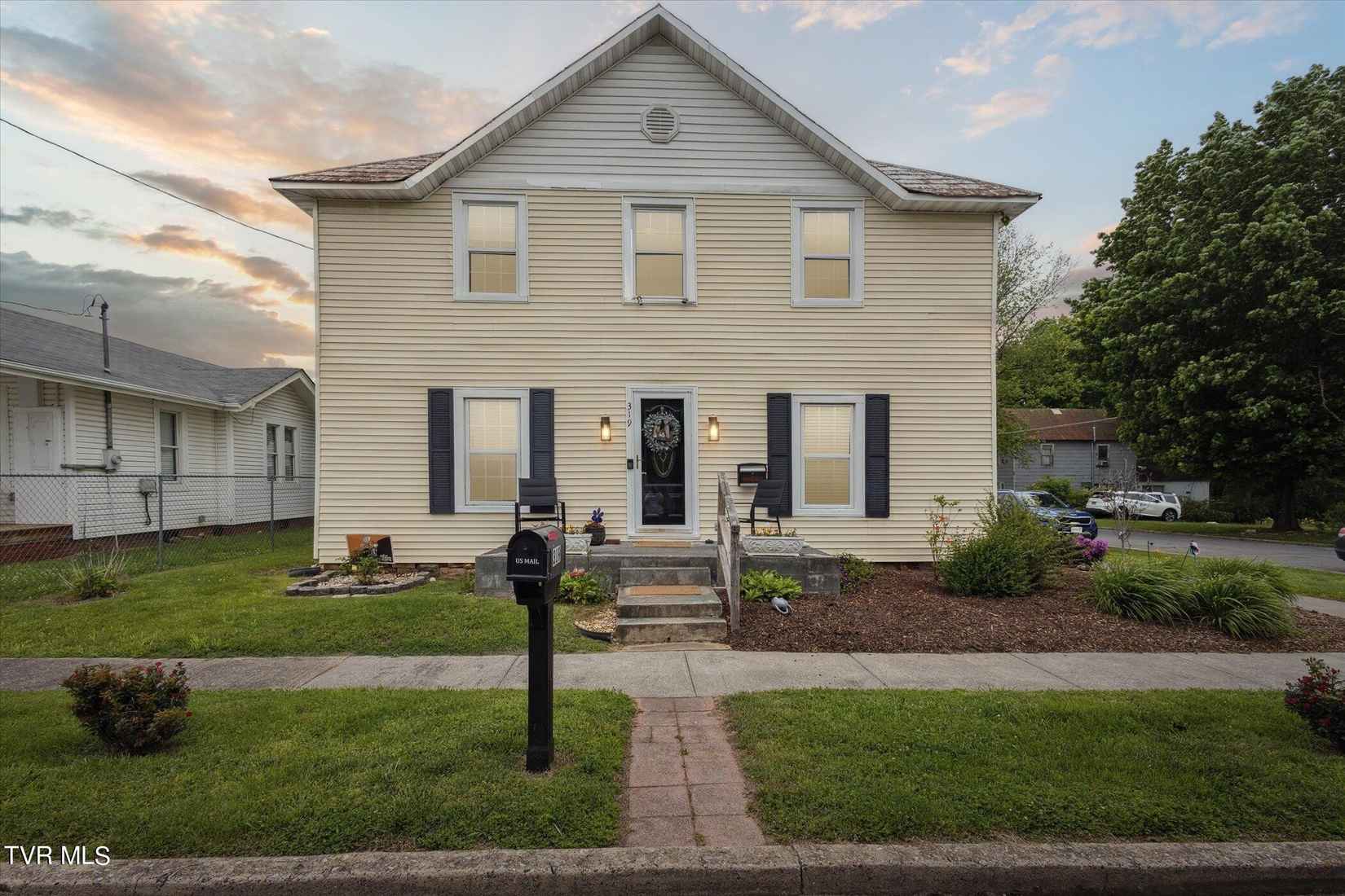 319 East Cottage Ave  