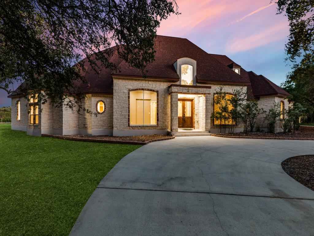 379 Wagon Wheel Dr  