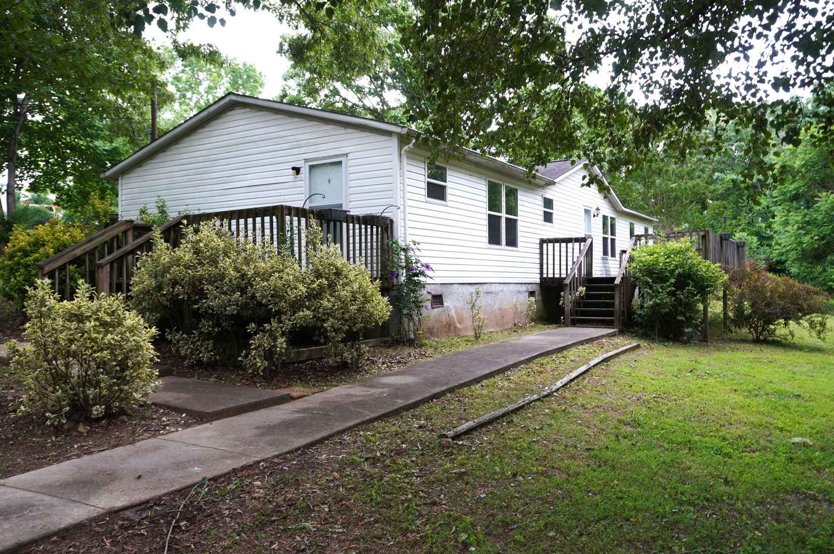 971 Lee Rd  