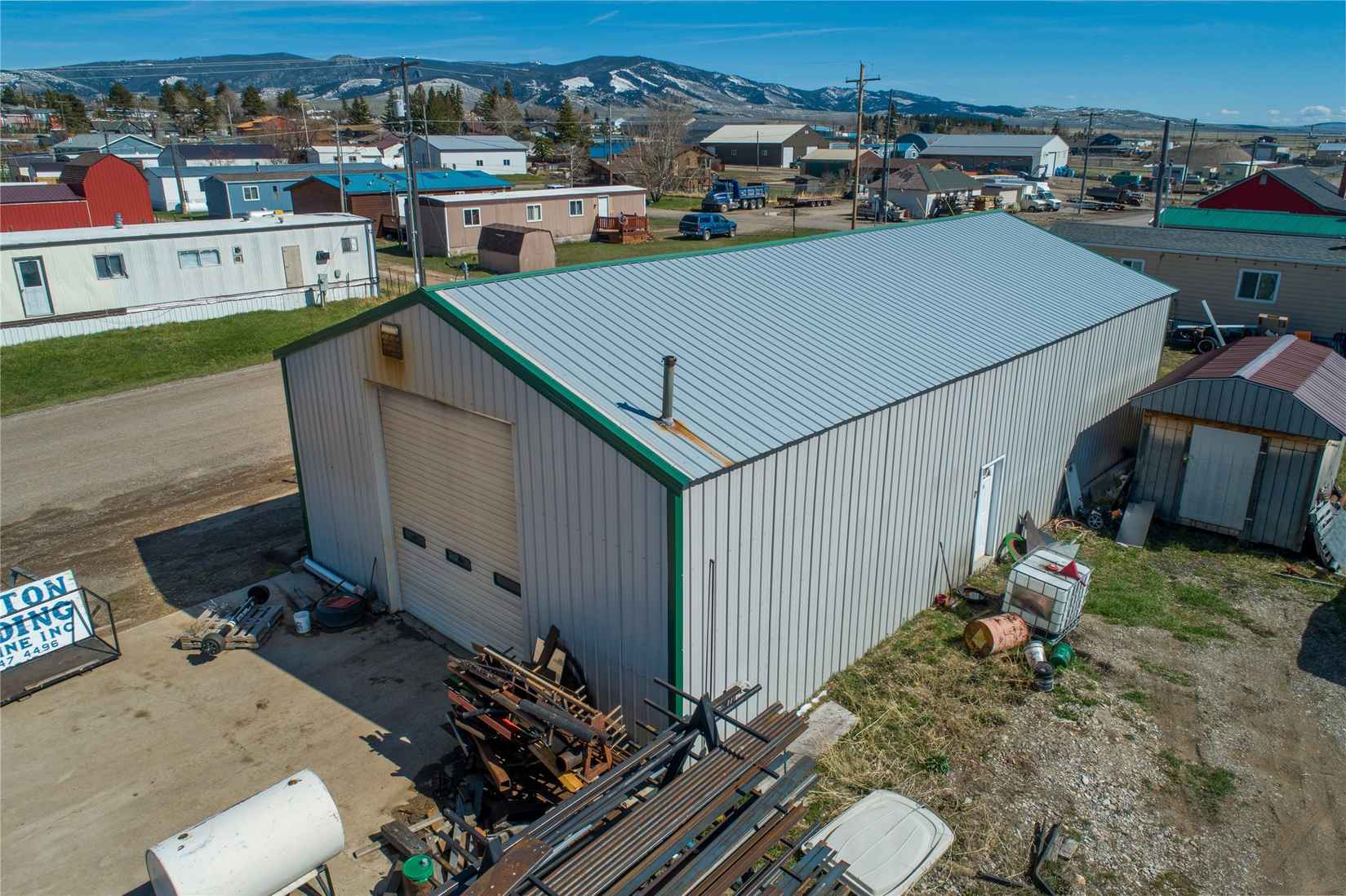 401 6th Ave SW  