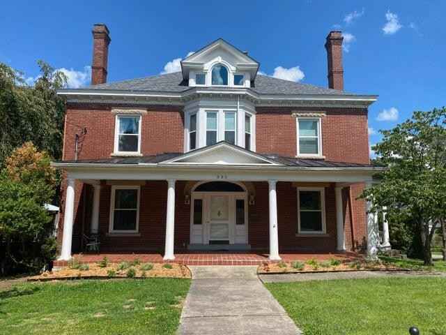 335 North Maysville St  