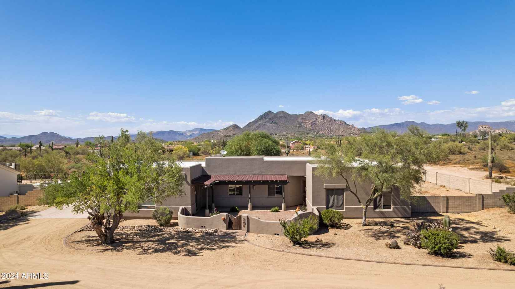 6435 E Maria Dr  
