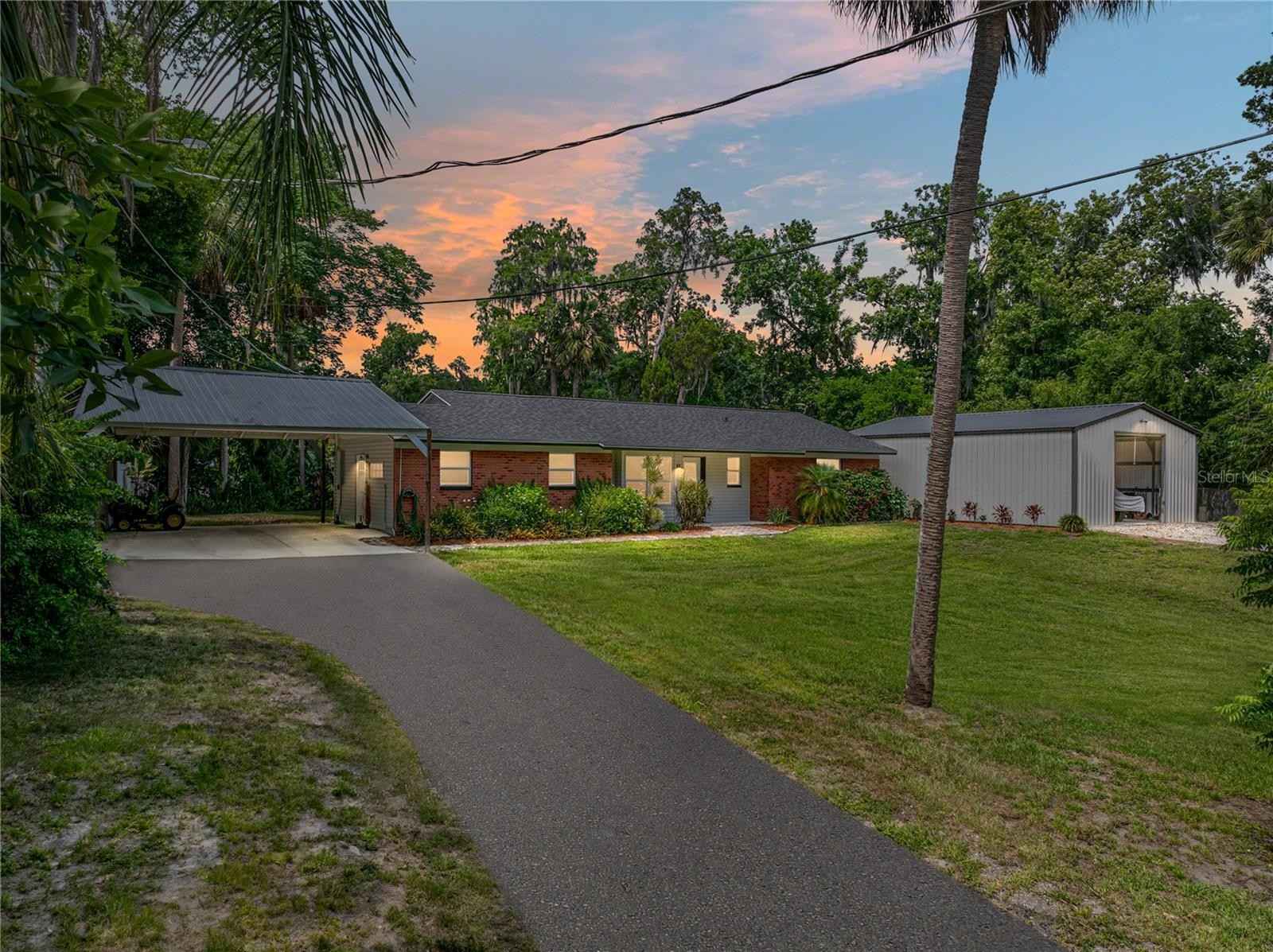 7226 Alafia Ridge Loop  