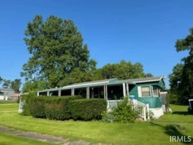 207 S First St  