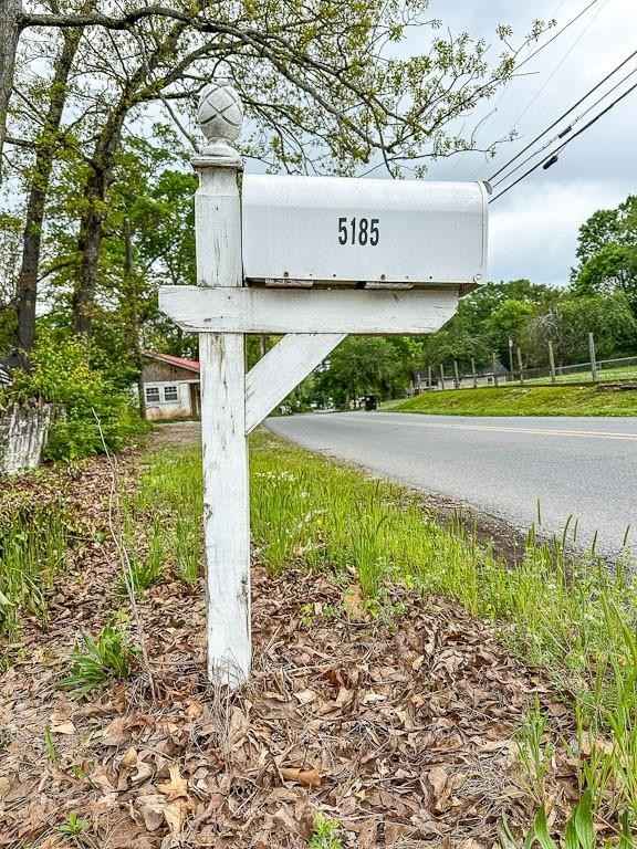 5185 Groovers Landing Rd SE  