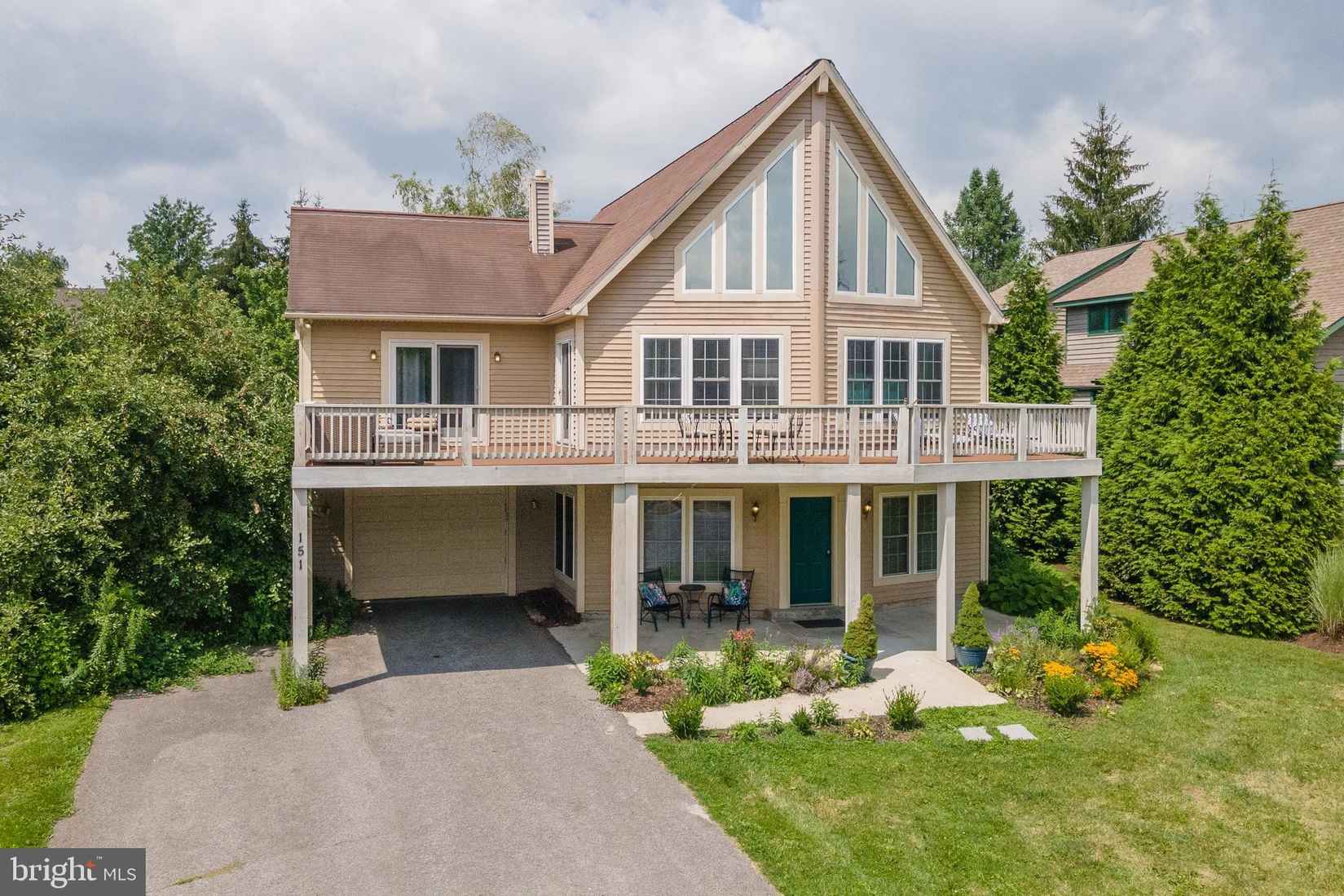 151 LAKE POINTE Dr  