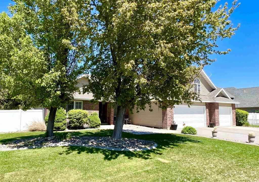354 Greenbrier Dr  