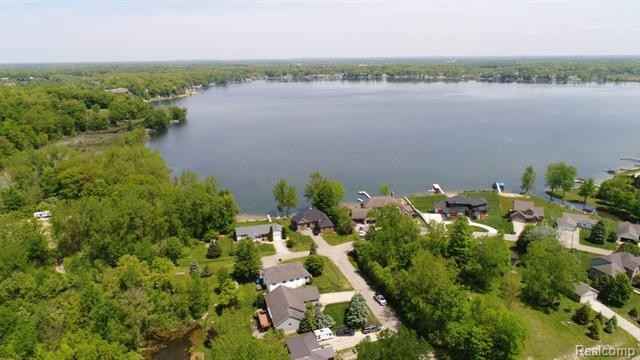 Lot 40 HERON Dr  