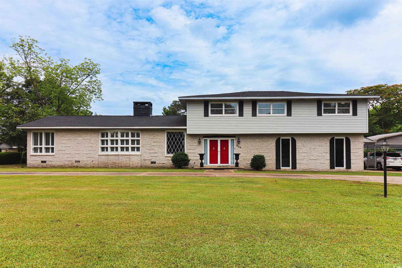 305 Richard Temple Blvd  