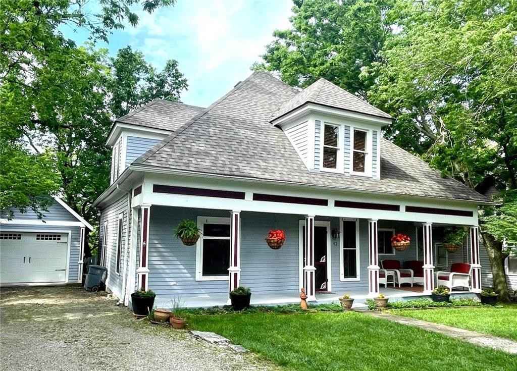 42 Vaughn ST  