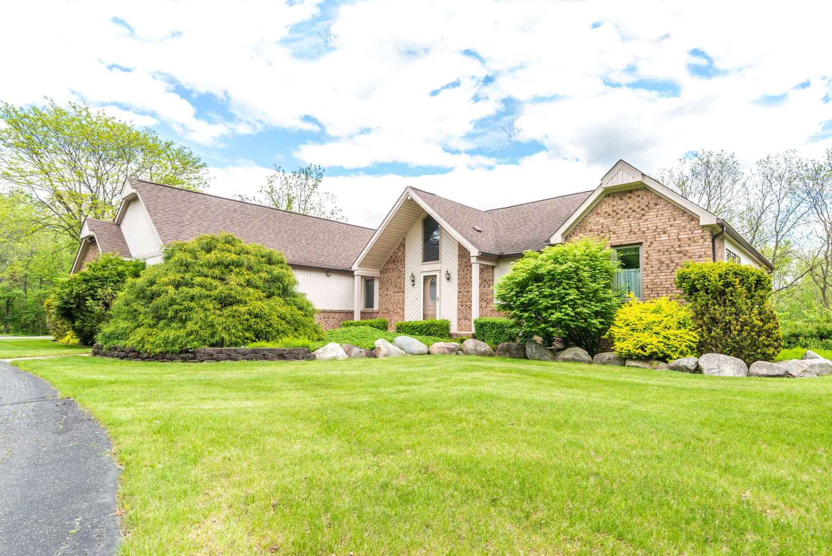 5804 Dutch Hl Dr  