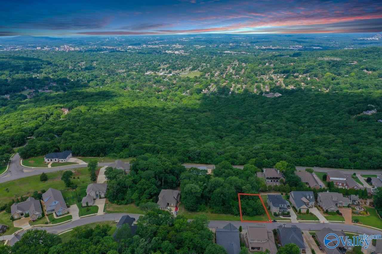 2819 Talon Cir  