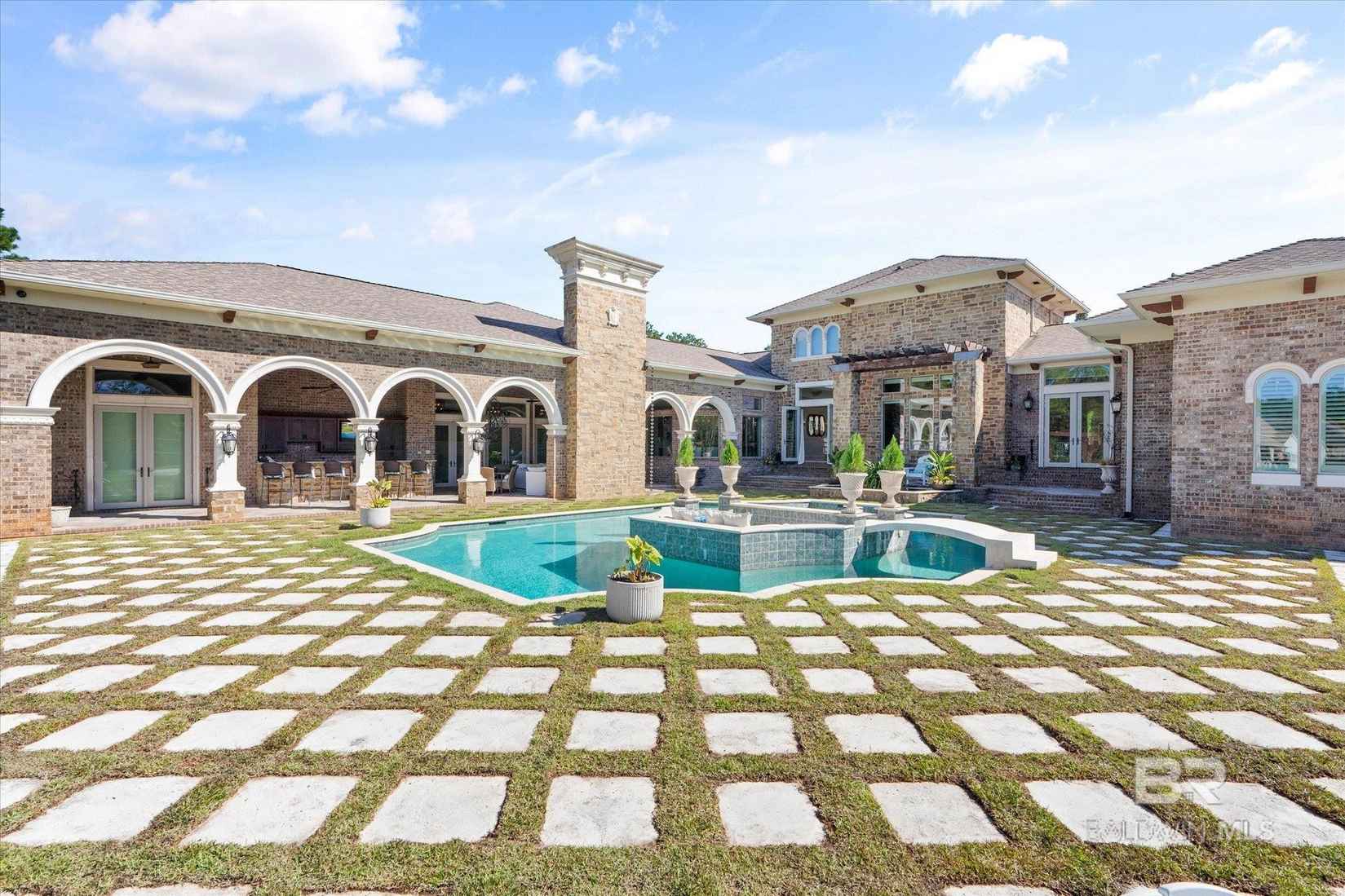 7393 Isle Of Palms Dr  
