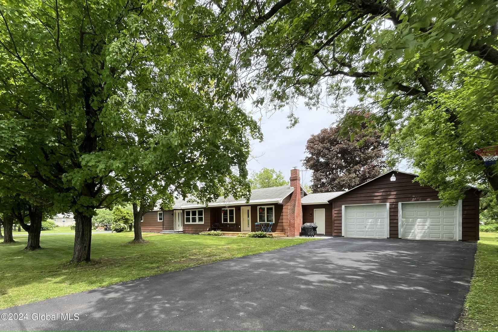 5733 N Driscoll Blvd  