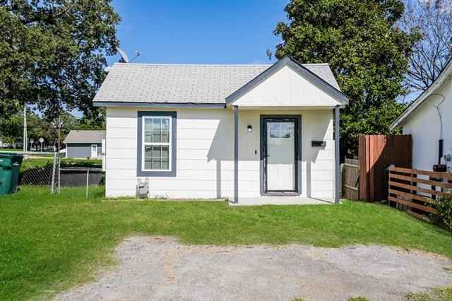811 N Grant Ave  