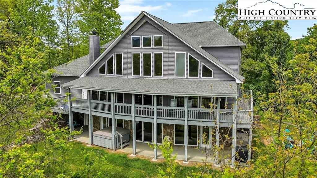 182 Riv Hls  