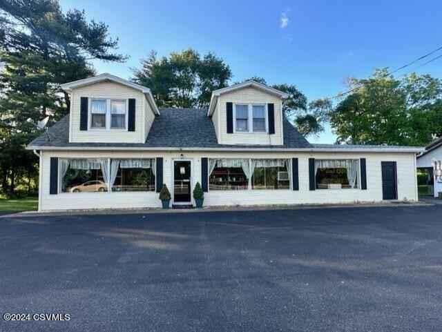 1617 Salem Blvd  