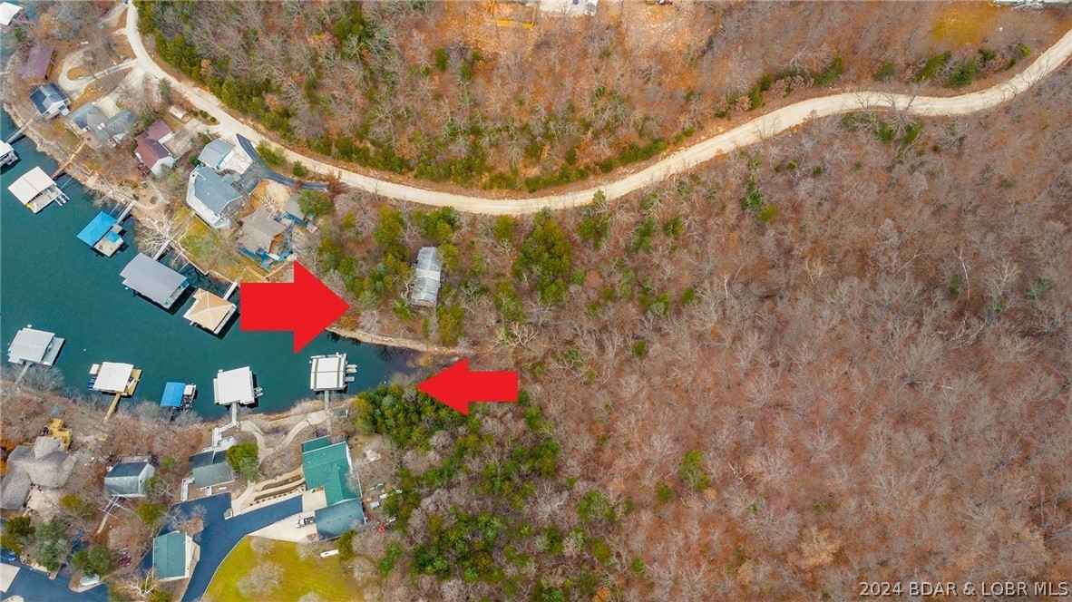 Prt Sw Ne Se 150 X 290 Ir Maplewood Dr  