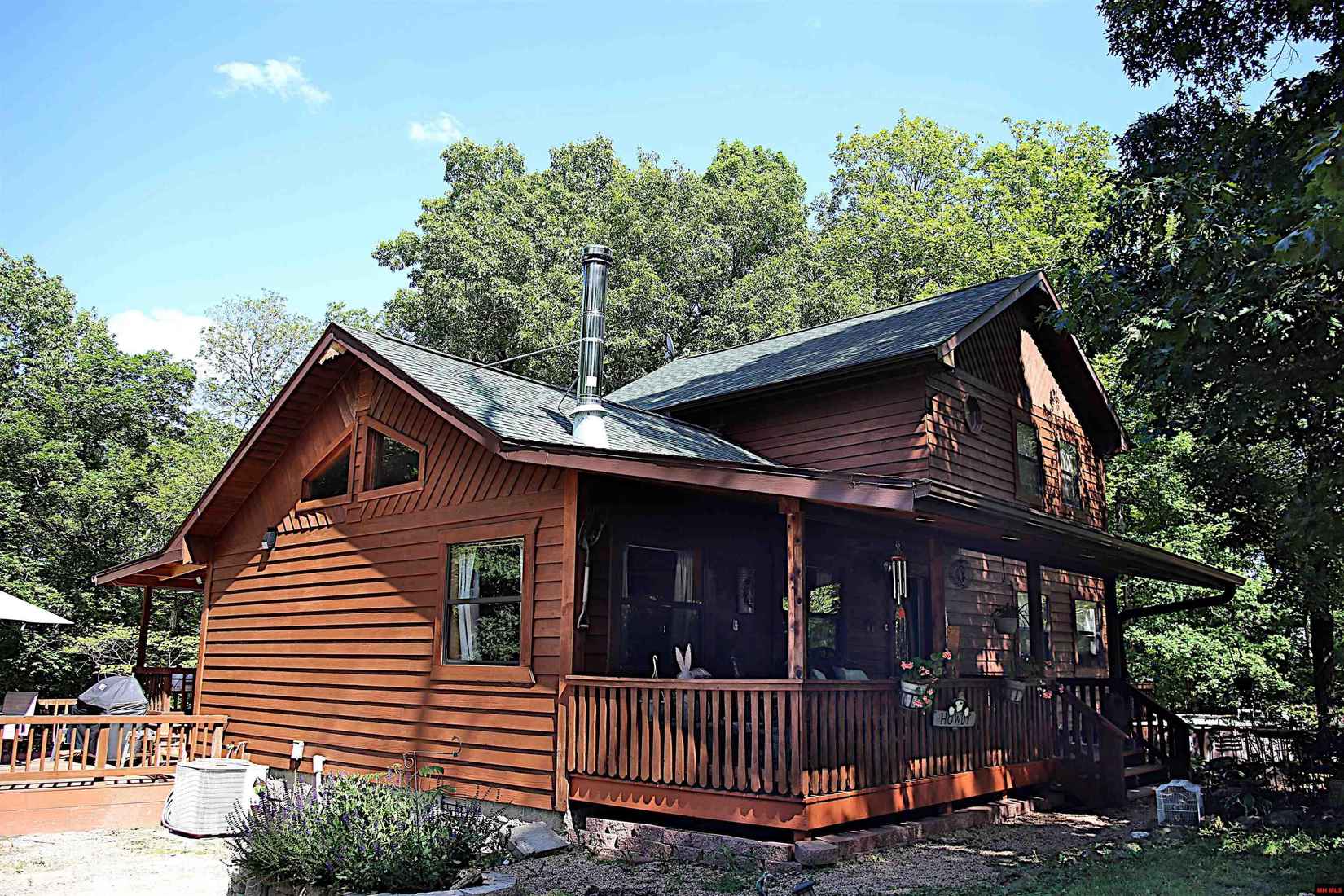 40 ISLAND HEAD Ln  