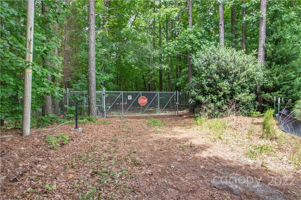 204 Bluefield Rd  