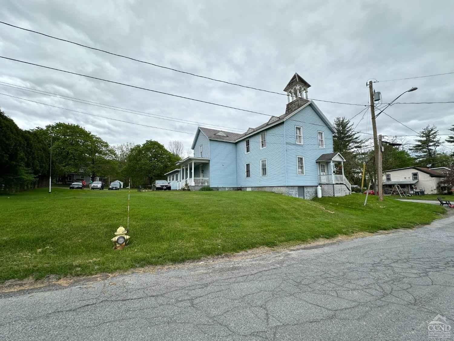 13 school St  