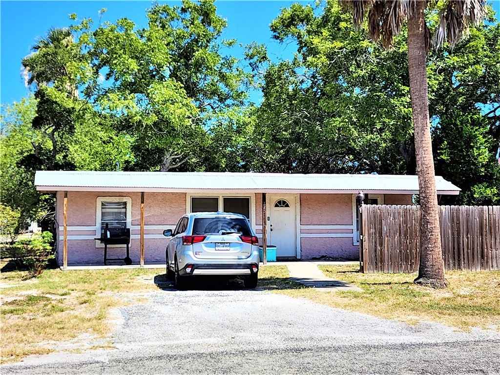 325 337 339 S Whitney St  