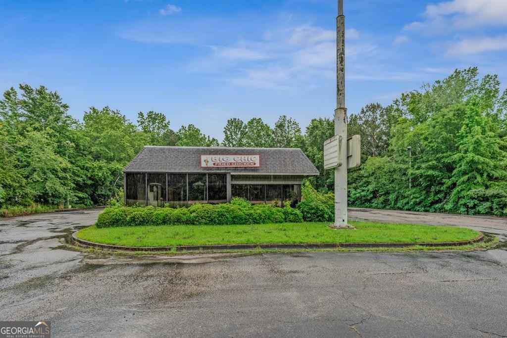 990 N Talbotton  
