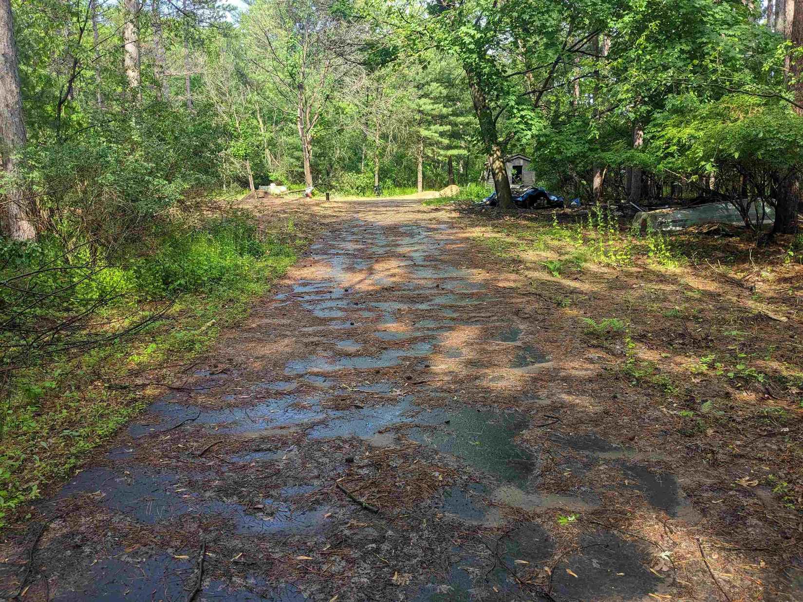 N4247 Lakeside Dr  