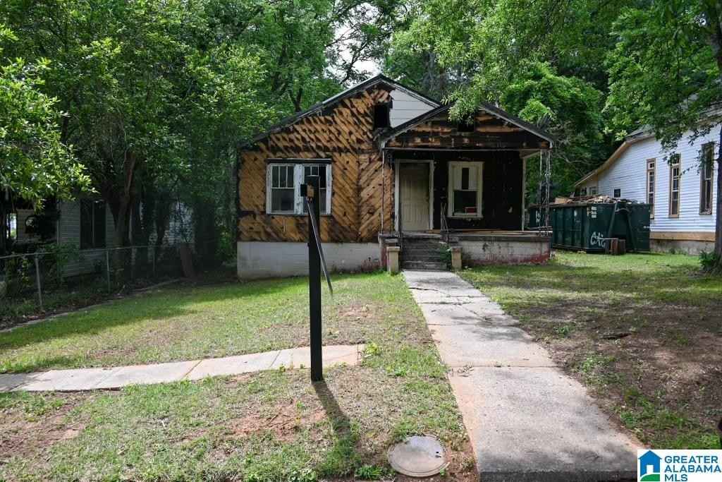 918 KIRKWOOD Ave  