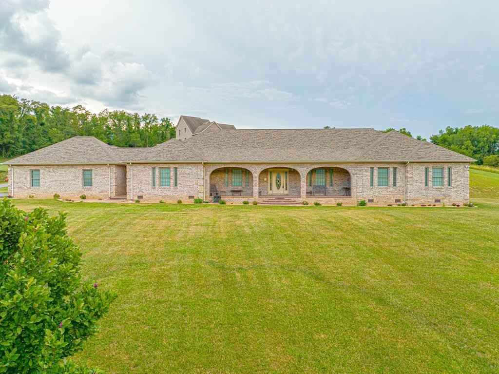 126 Ashby Dr  