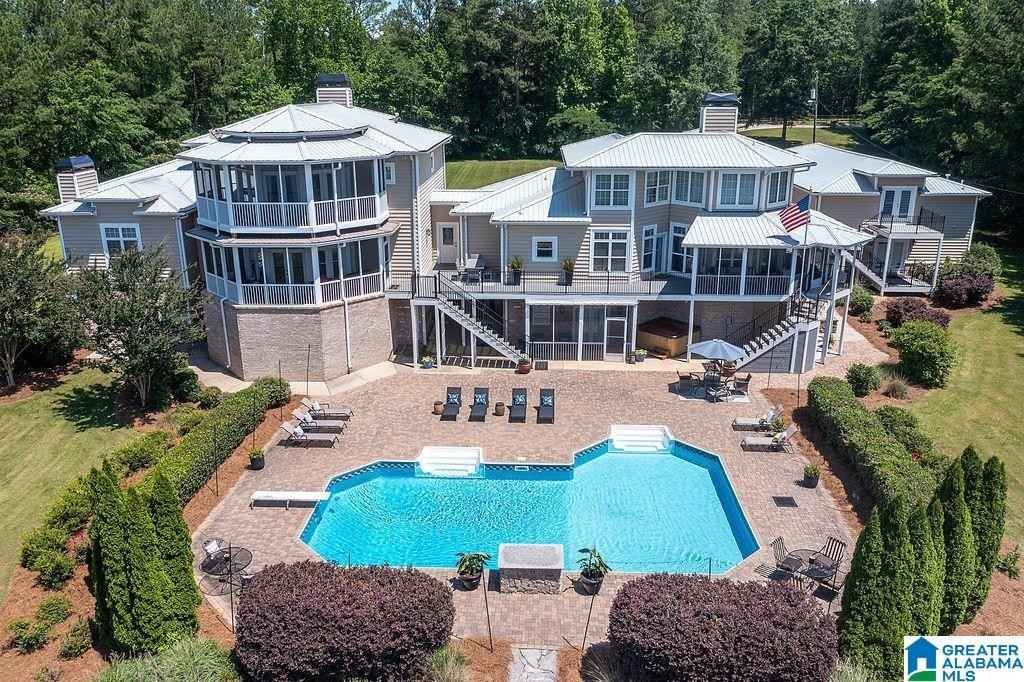 85 LAKE Frst Ln  