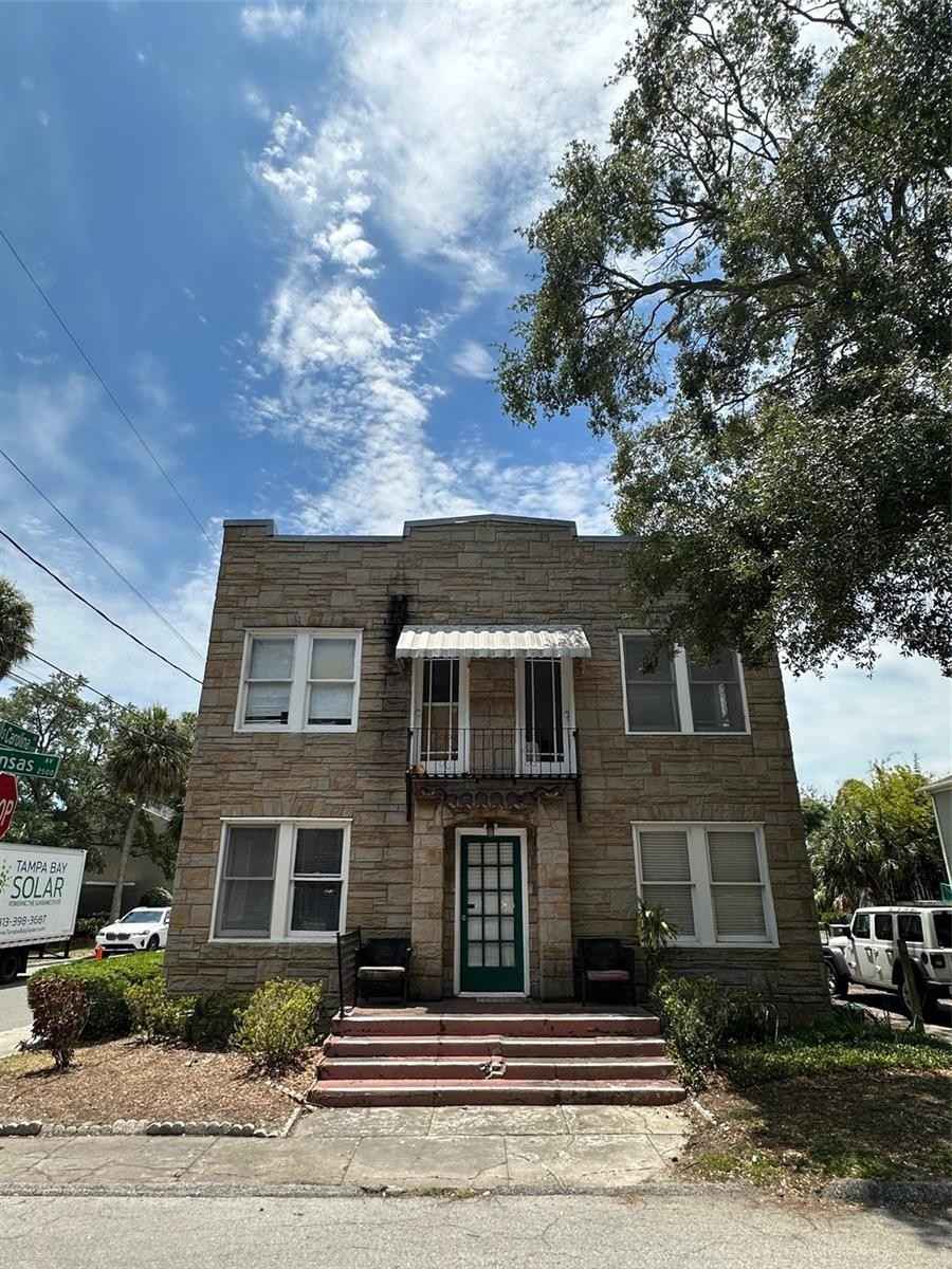2502 W Kansas Ave  
