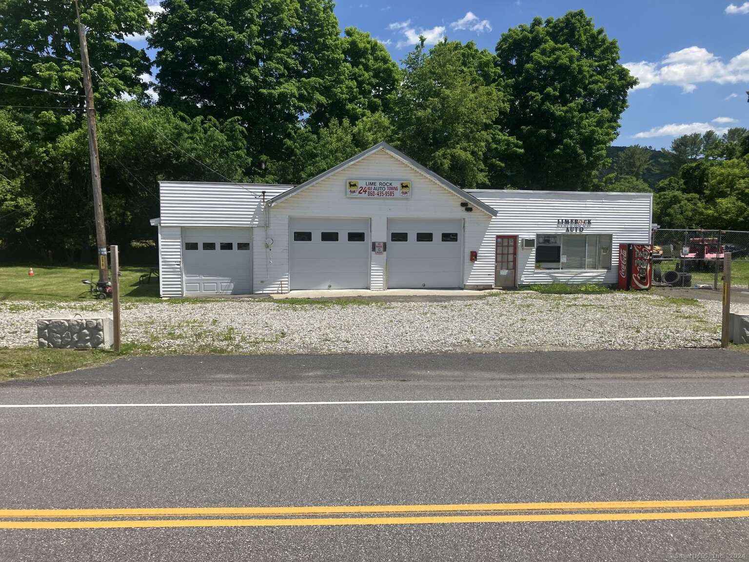 105 Rte 7  