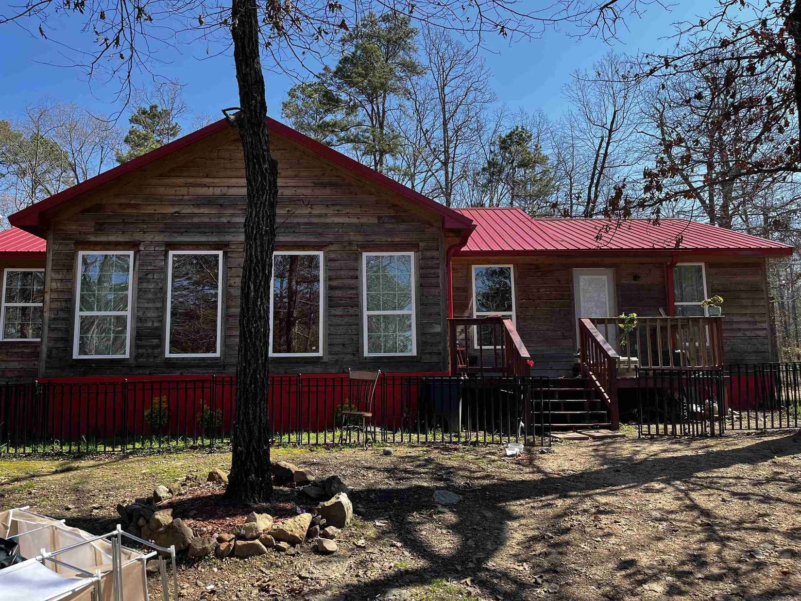 353 Briarwood Rd  