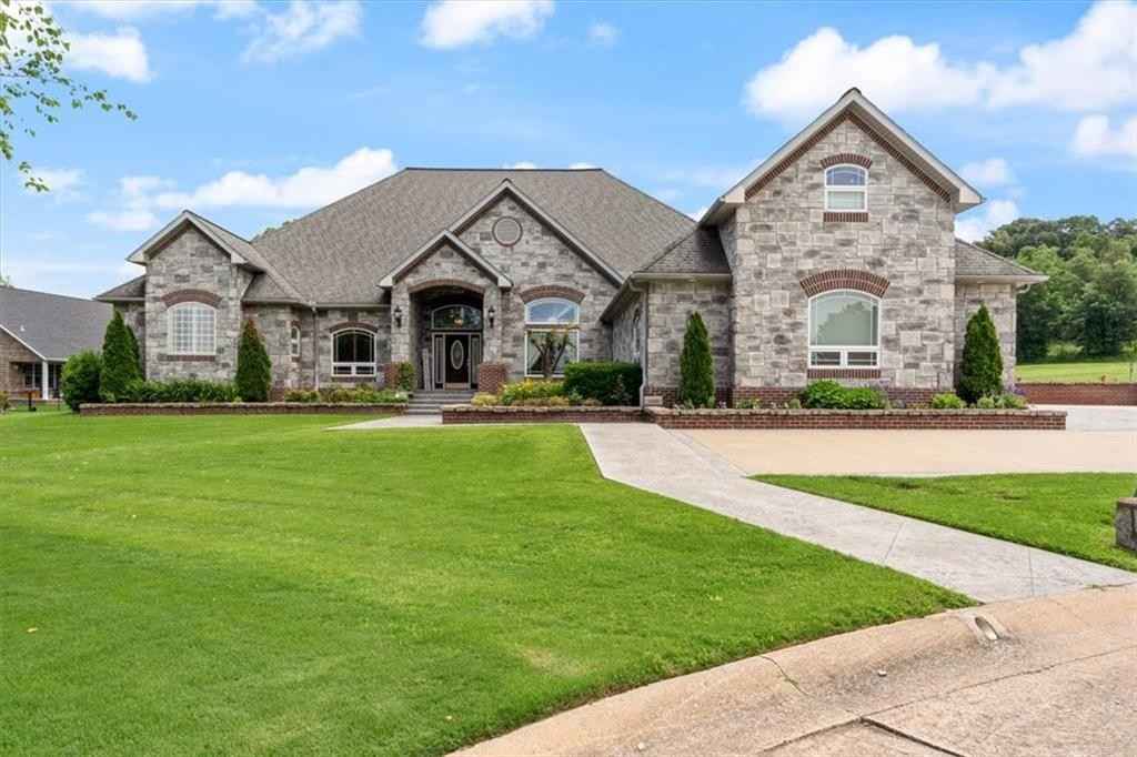 21685 Merion CT  