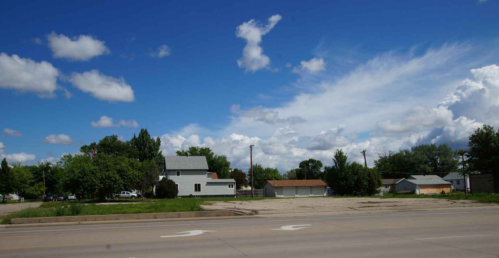 1111/1115 SE 6th Ave  