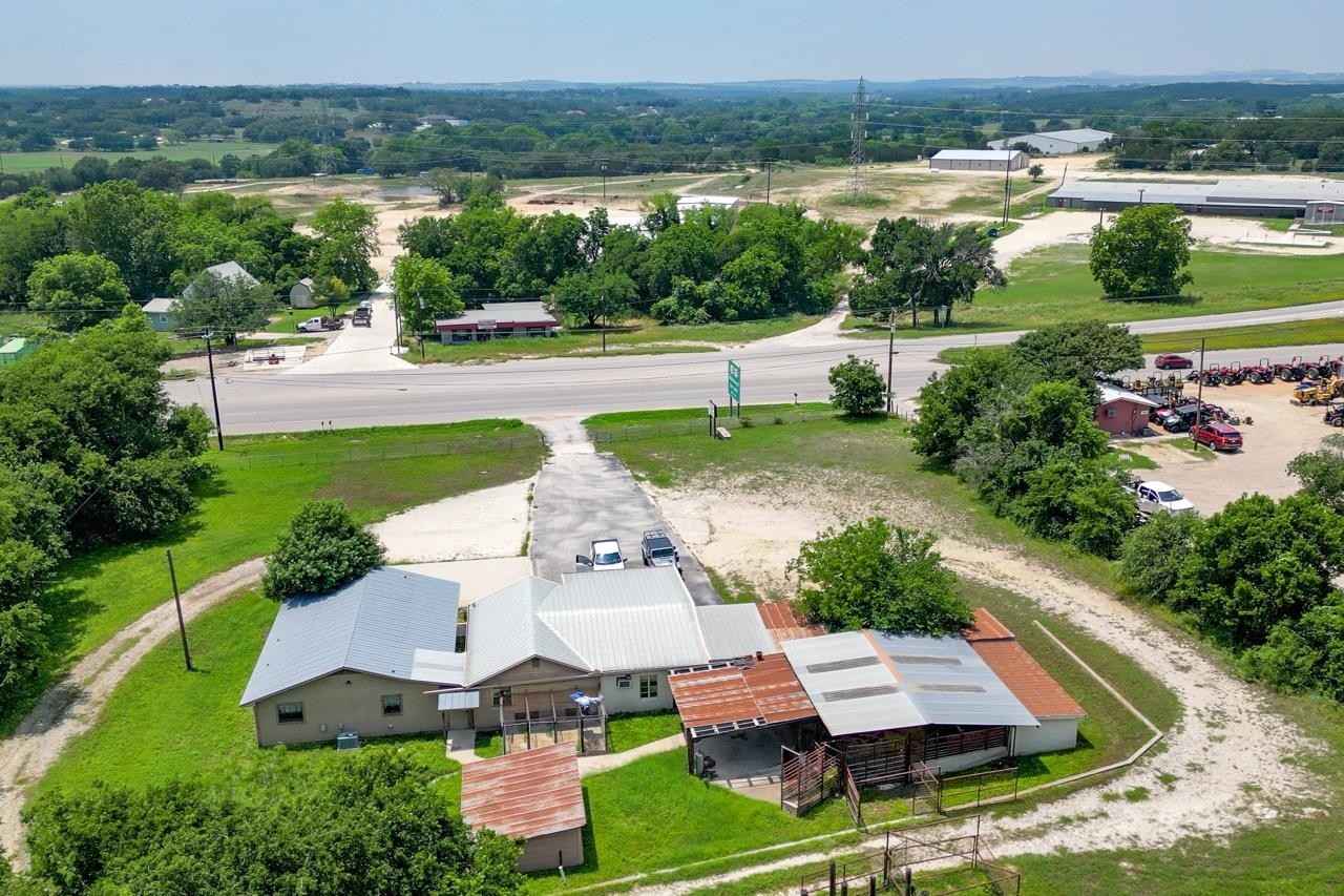 1312 N U S Highway 281 Hwy  