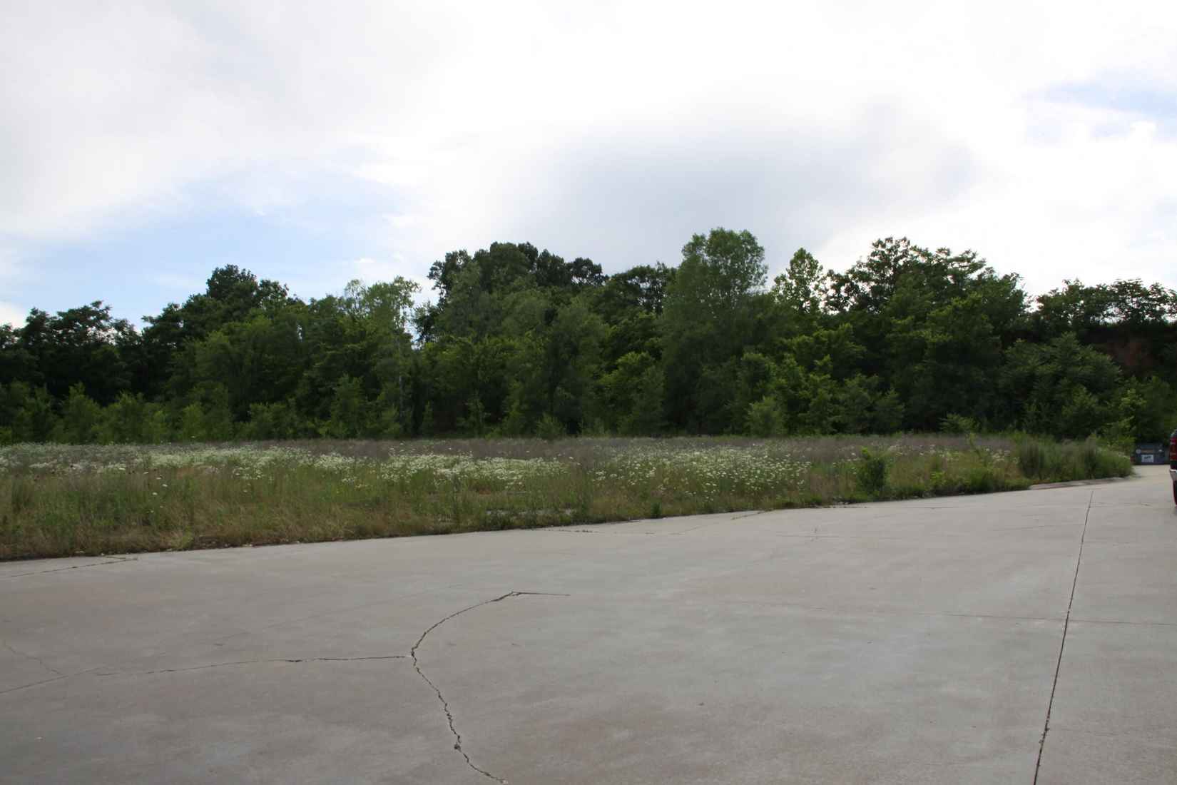 354 S Hwy 65  