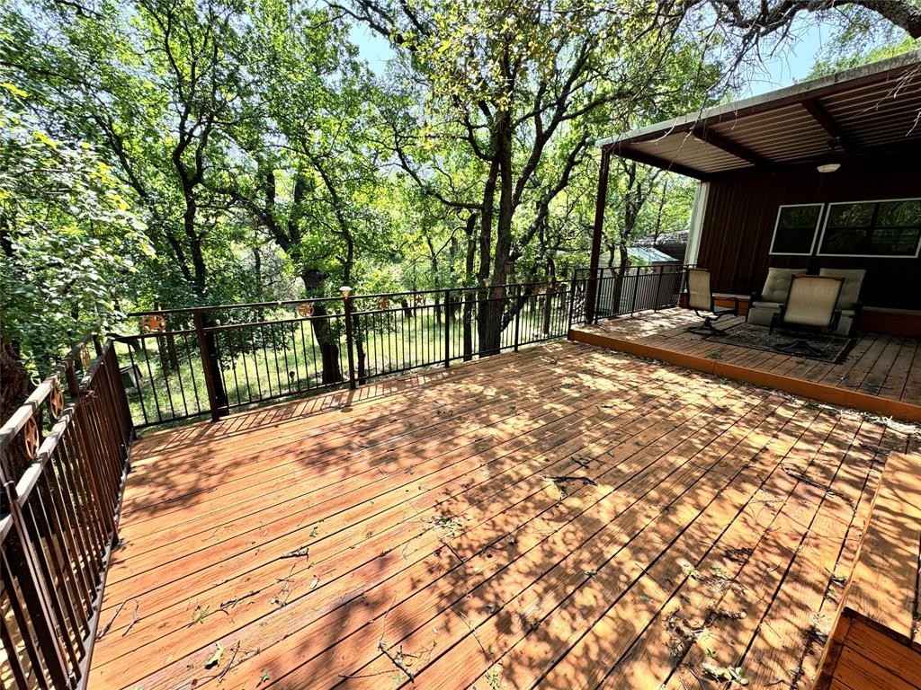 848 Oak Pt Dr  