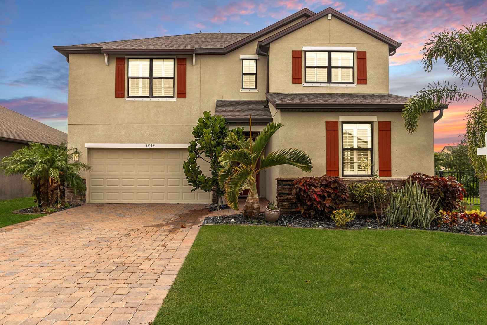 4559 Alligator Flag Cir  