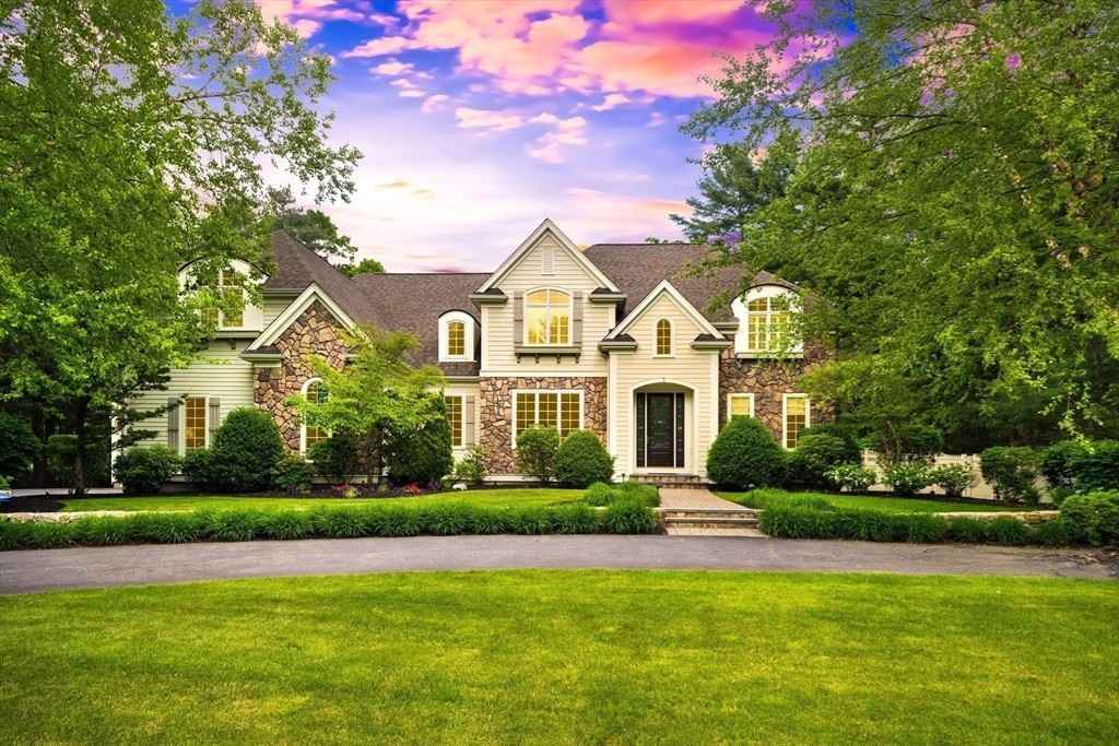 3 Kingsbury Ln  