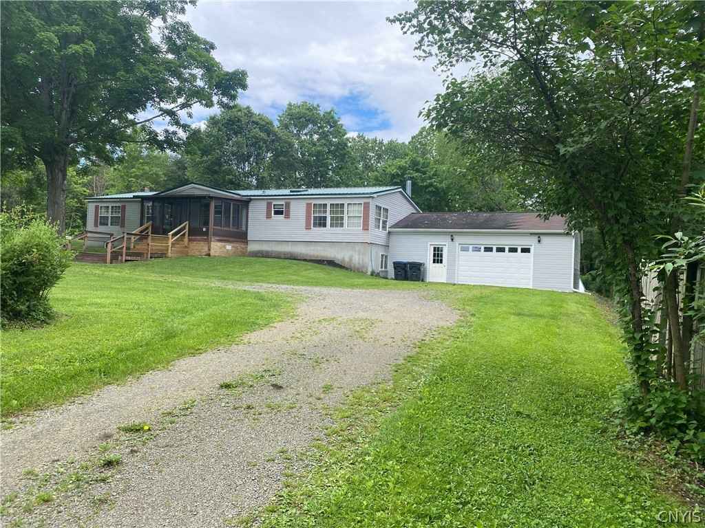 18 Galatia St  