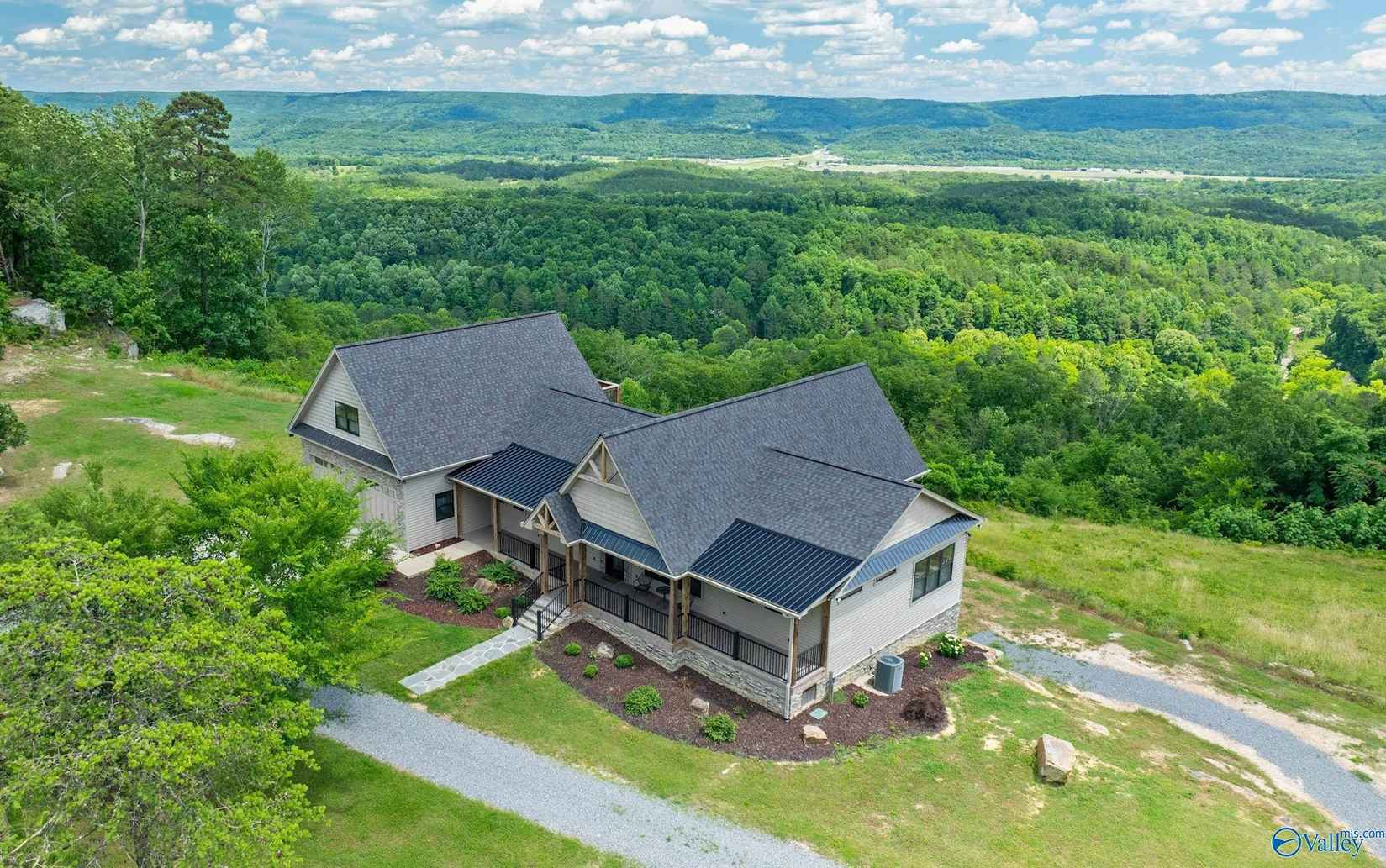 3046 County Rd 27  