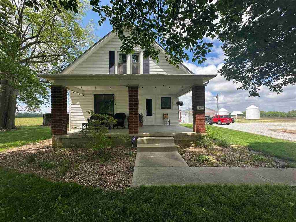 1976 S Centerville Rd  