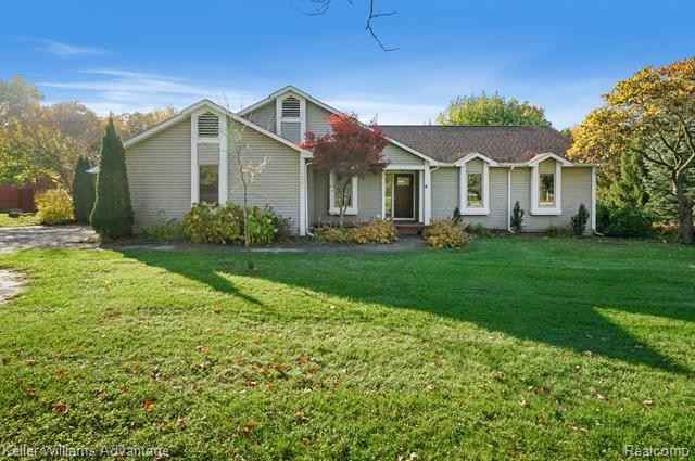 1560 MCGREW LN  
