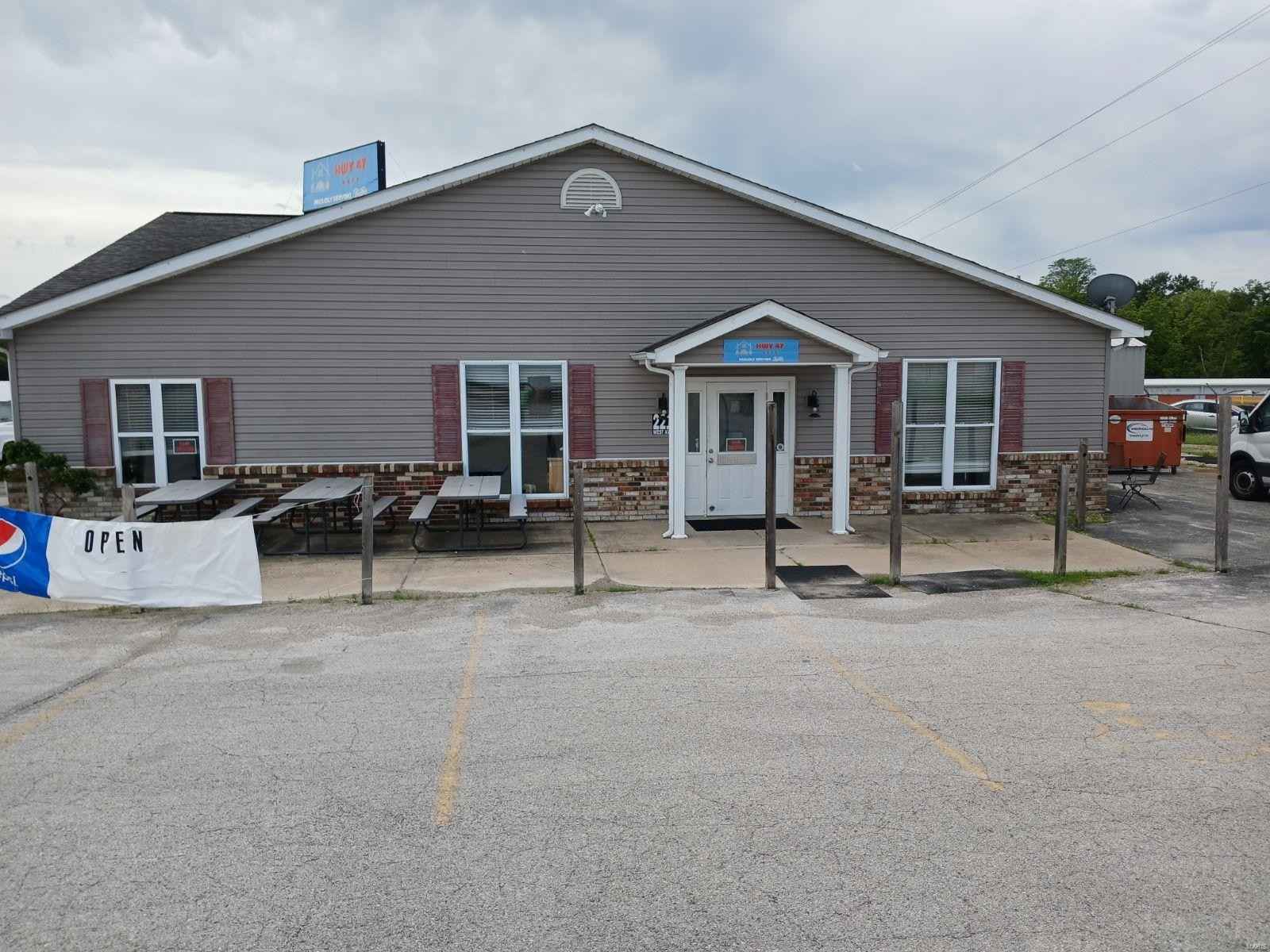 223 West Ave  
