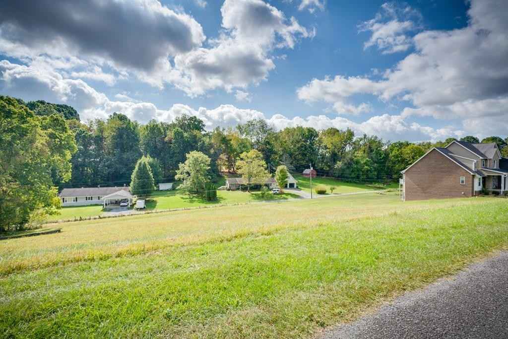 Lot 9 Hendricks Dr  